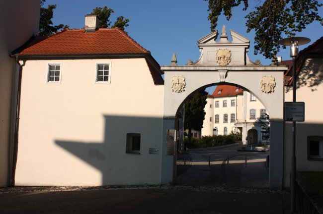 Laupheim Schloßtor (heutige Ansicht)