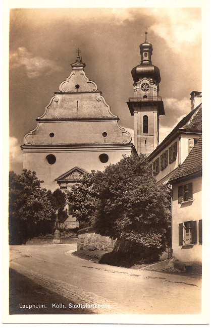 Laupheim, Kath. Stadtpfarrkirche (Vorderseite der Ansichtskarte)