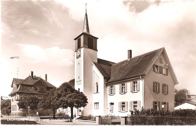Laupheim/Württ. - Evang. Stadtpfarrkirche (Vorderseite der Ansichtskarte)