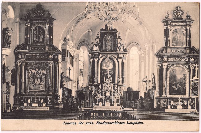 Inneres der kath. Stadtpfarrkirche Laupheim (Vorderseite der Ansichtskarte)
