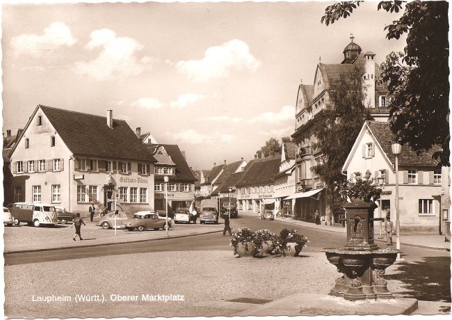 Laupheim (Württ.), Oberer Marktplatz (Vorderseite der Ansichtskarte)