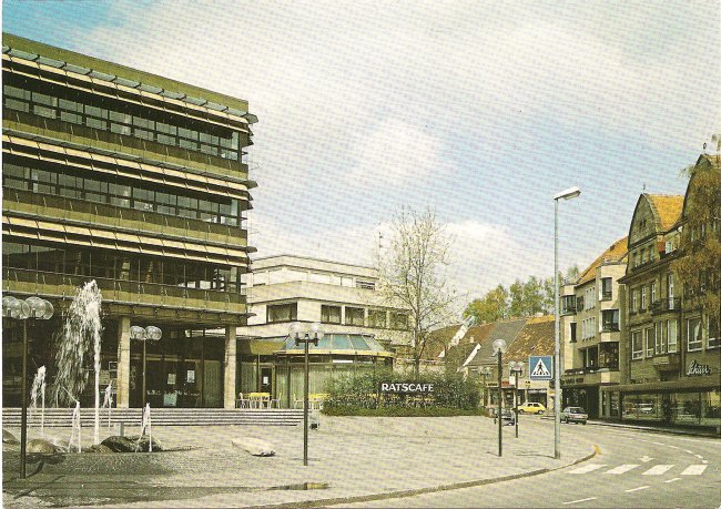 Laupheim, Rathaus (Vorderseite der Ansichtskarte)