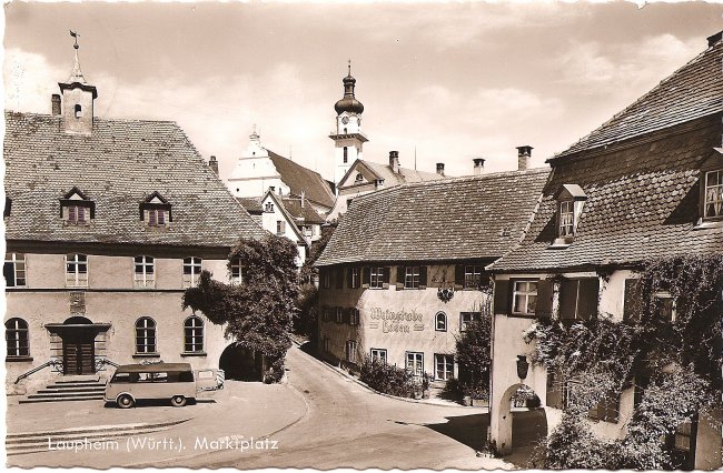 Laupheim (Württ.), Marktplatz (Vorderseite der Ansichtskarte)