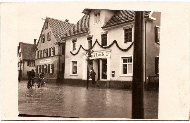 Mittelstraße (Vorderseite der Ansichtskarte)