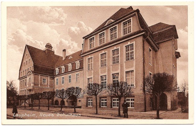 Laupheim, Neues Schulhaus (Vorderseite der Ansichtskarte)