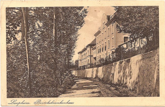 Laupheim, Bezirkskrankenhaus (Vorderseite der Ansichtskarte)