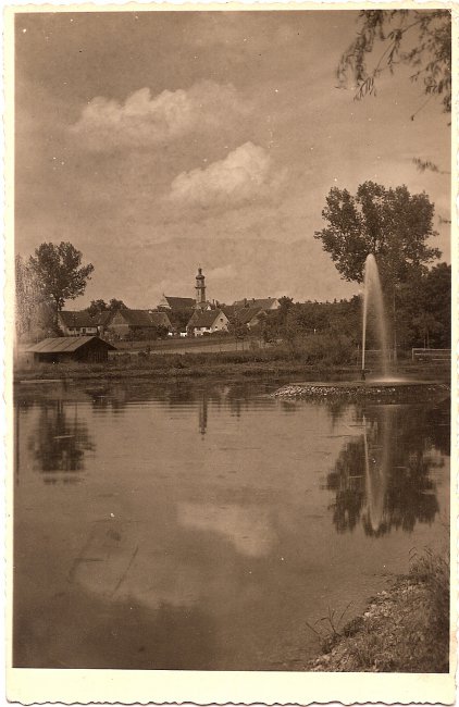 Schwimmbad (Vorderseite der Ansichtskarte)