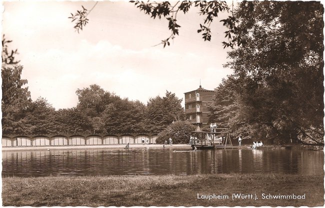 Laupheim, Schwimmbad (Vorderseite der Ansichtskarte)