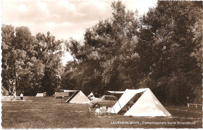 Laupheim/Württ., Campingplatz beim Strandbad (Vorderseite der Ansichtskarte)