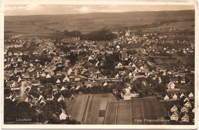 Laupheim, Orig. Fliegeraufnahme (Vorderseite der Ansichtskarte)