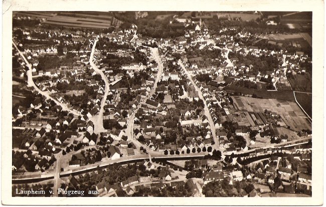 Laupheim v. Flugzeug  aus (Vorderseite der Ansichtskarte)