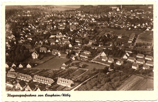 Flugzeugaufnahme von Laupheim/Wttbg. (Vorderseite der Ansichtskarte)