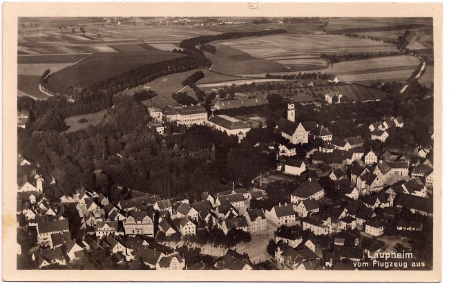 Laupheim vom Flugzeug aus (Vorderseite der Ansichtskarte)