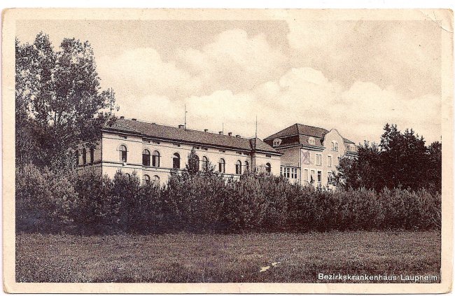 Bezirkskrankenhaus Laupheim (Vorderseite der Ansichtskarte)