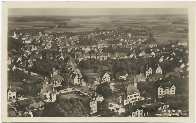 Laupheim vom Flugzeug aus (Vorderseite der Ansichtskarte)