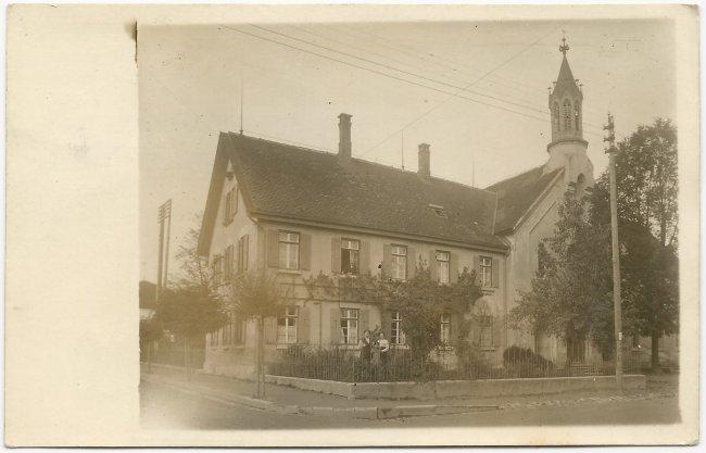 Evangelische Kirche (Vorderseite der Ansichtskarte)