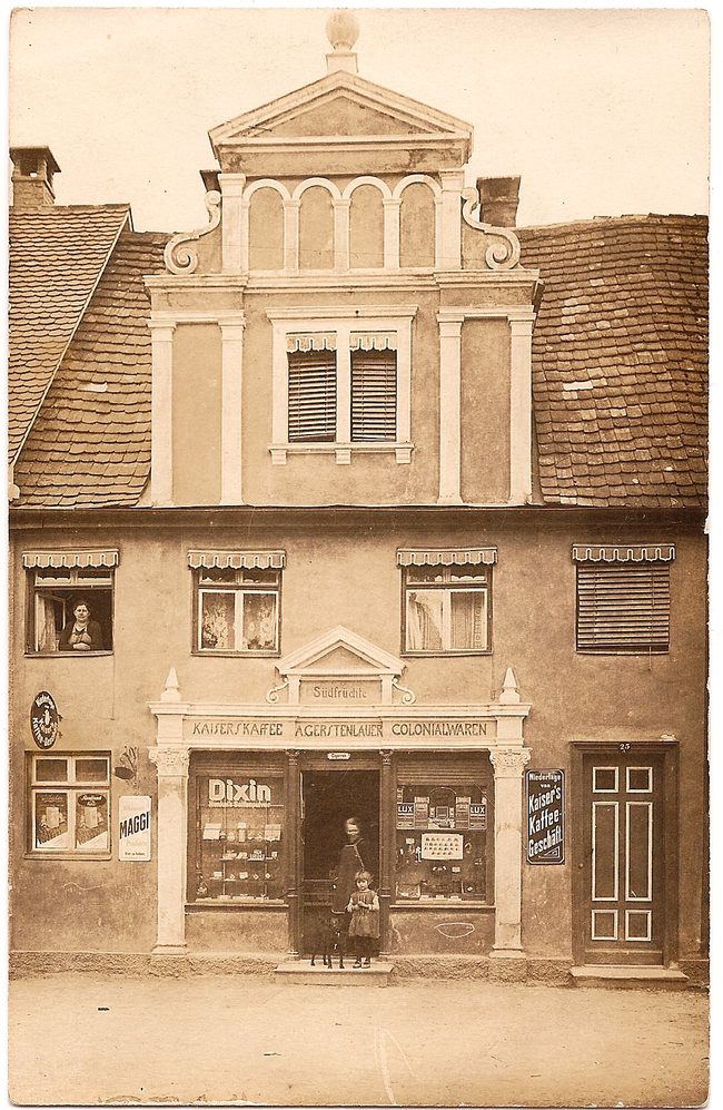 Kolonialwarengeschäft von Anna Gerstenlauer – Vorderseite
