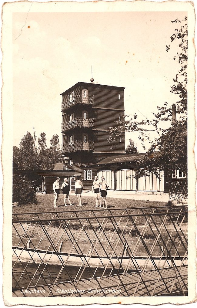Laupheim, Städtisches Schwimmbad – Vorderseite