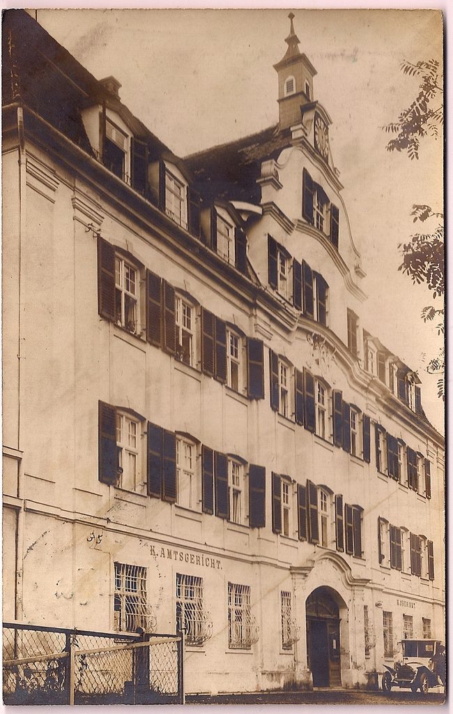 Königliches Oberamt – Vorderseite