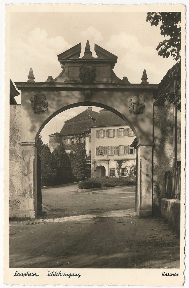 Laupheim. Schloßeingang – Vorderseite