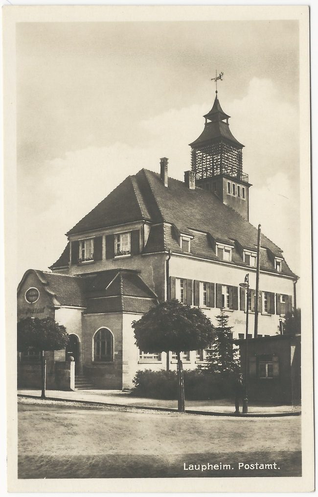 Laupheim. Postamt – Vorderseite